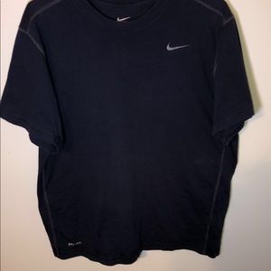 Short sleeve nike